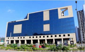 Plus Offices - Landmark Cyber Park